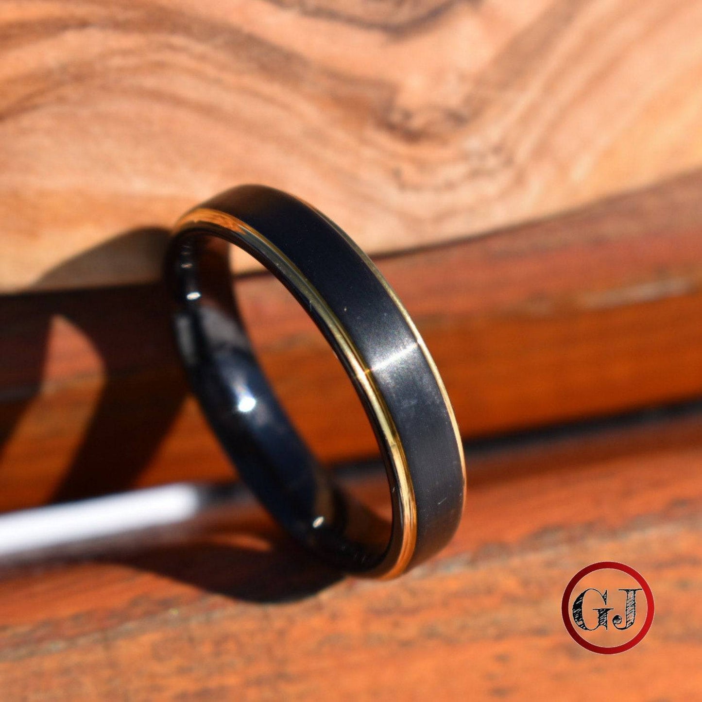 Black 5mm Tungsten Ring with Gold Bevelled Edges - Tungsten Titans