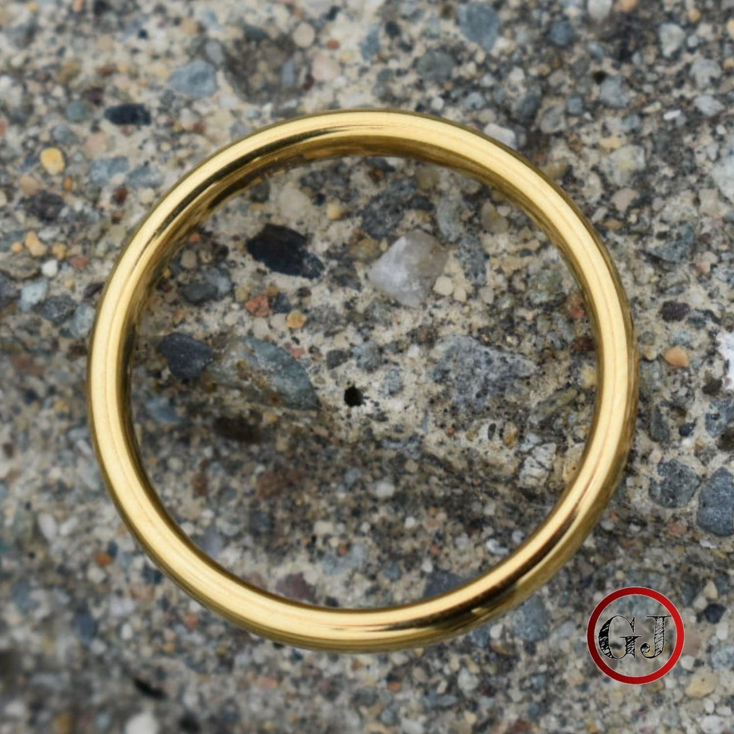 Tungsten Ring 4mm Classic Gold Comfort fit band - Tungsten Titans