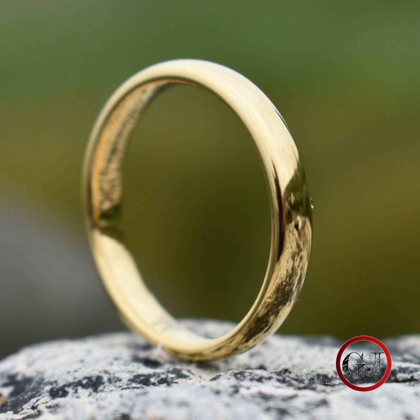 Tungsten Ring 4mm Classic Gold Comfort fit band - Tungsten Titans