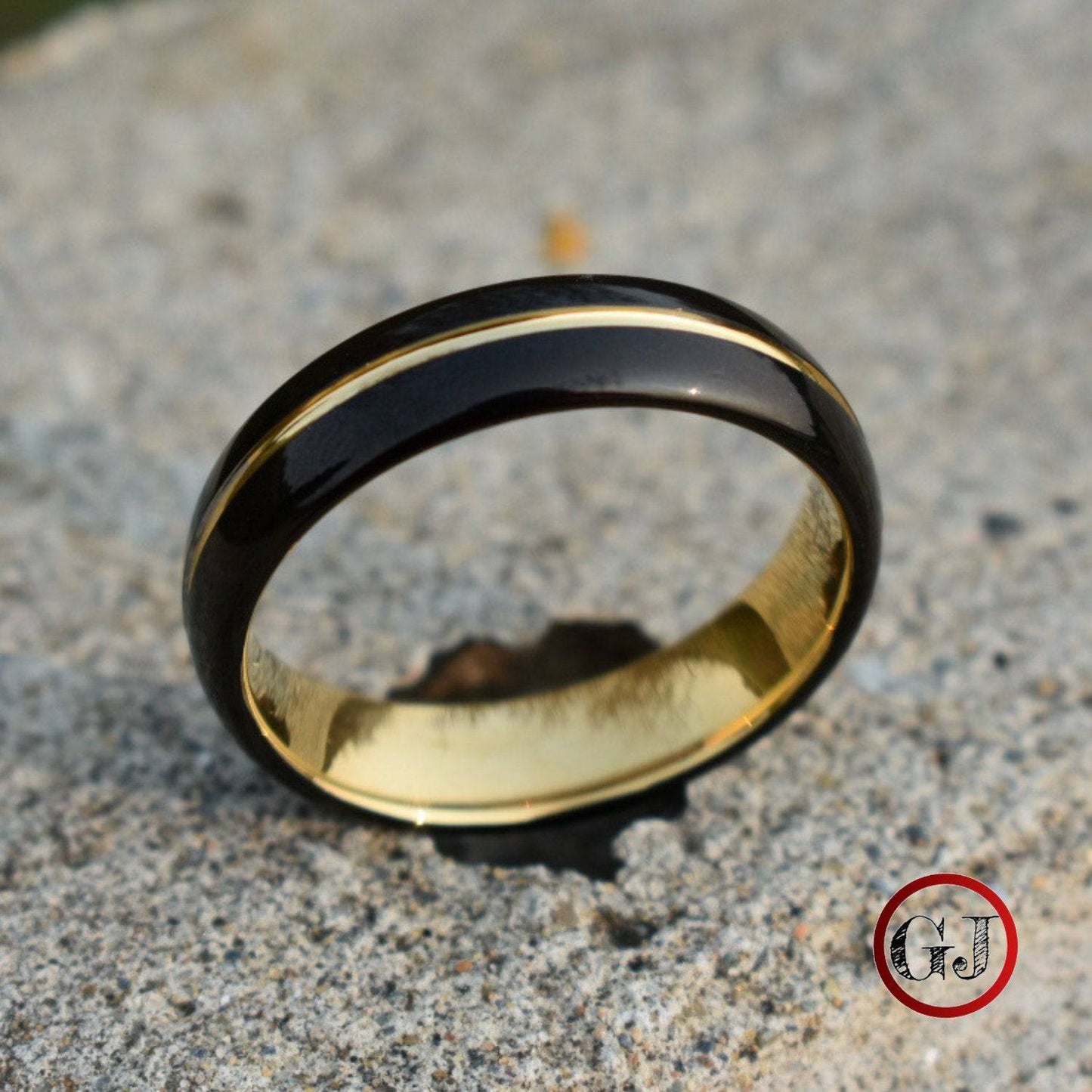 Tungsten 6mm Ring Black with Gold Center Stripe - Tungsten Titans