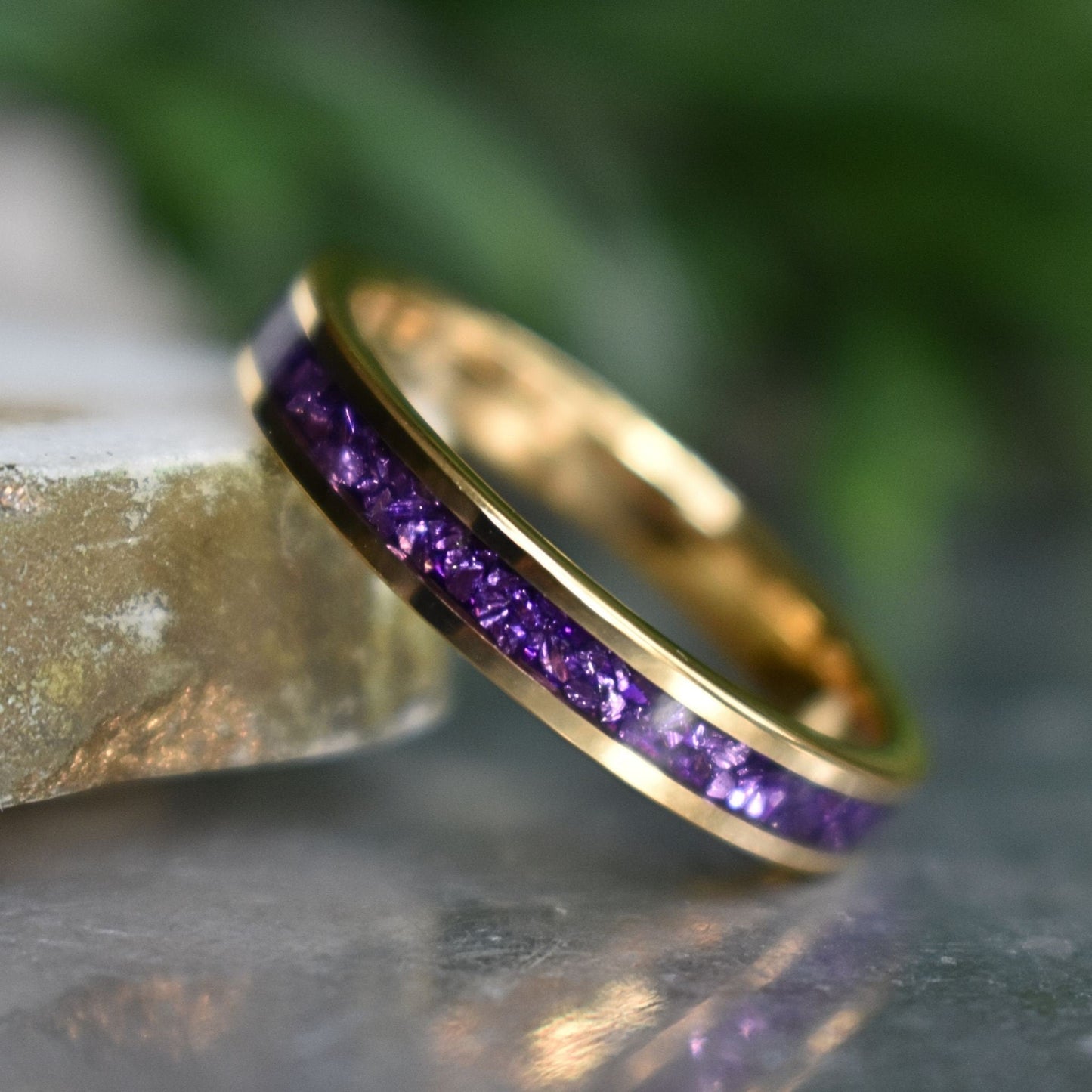 Tungsten 4mm Gold Ring with Amethyst Inlay